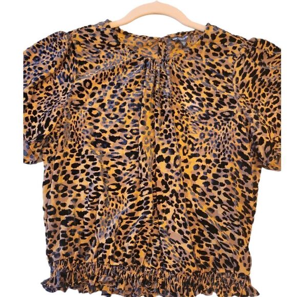 NWT Guess Women's Rhelin Wreckless Cheetah Print Top Brown Black M - Picture 3 of 10